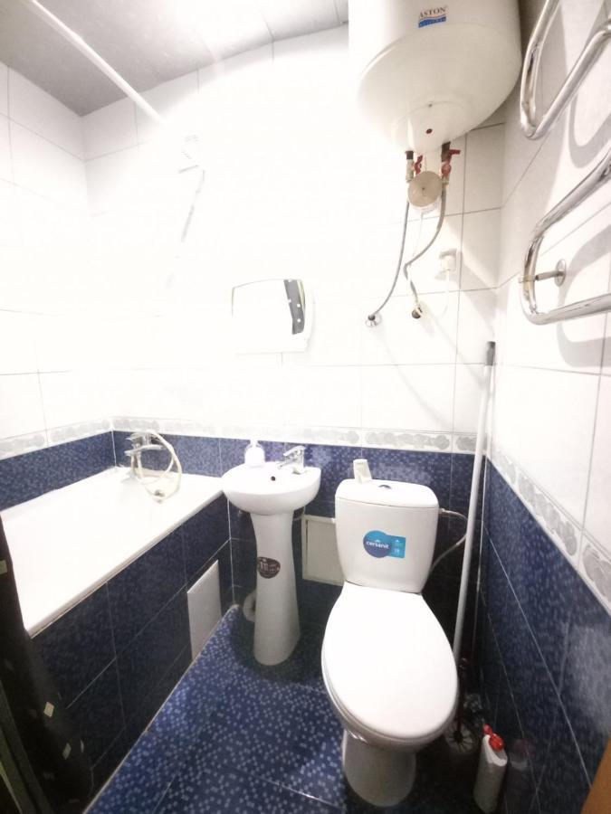 1 Комнатная Квартира Остановка Торговый Центр Cherkasy Ngoại thất bức ảnh